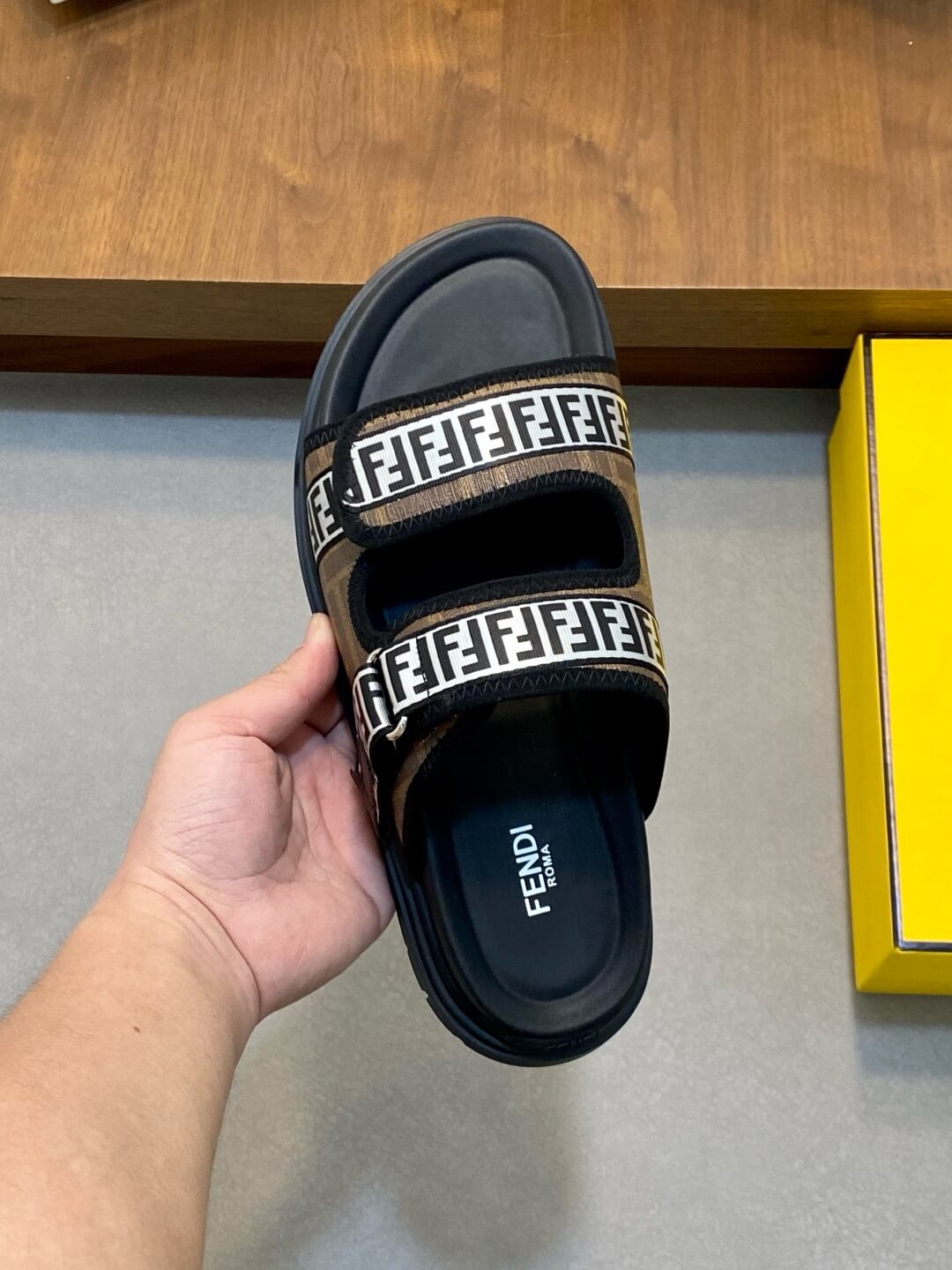 Full-Print F Slippers