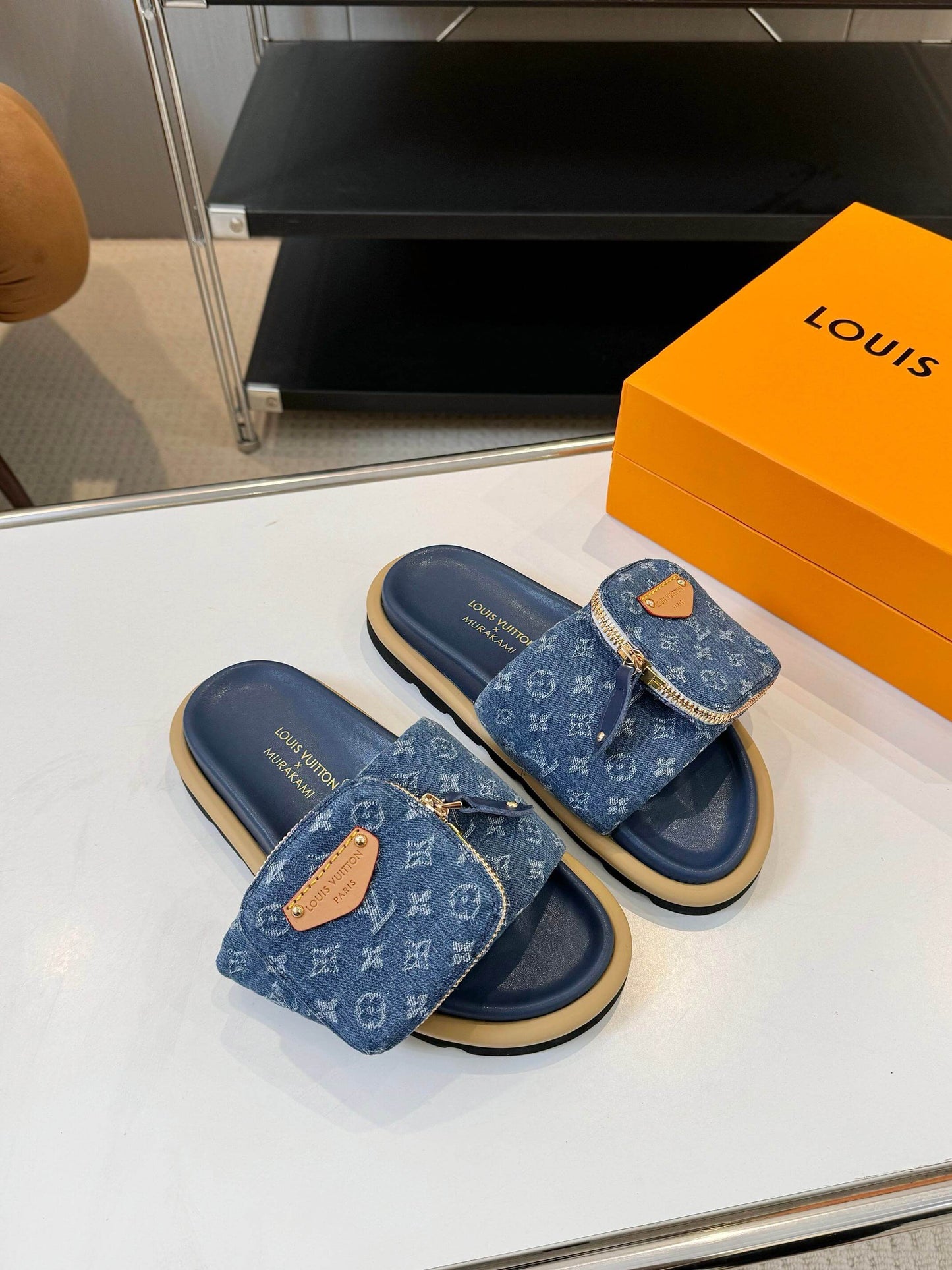 Best-Selling Embossed Slippers
