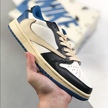 Black and blue color-block low-top sneakers