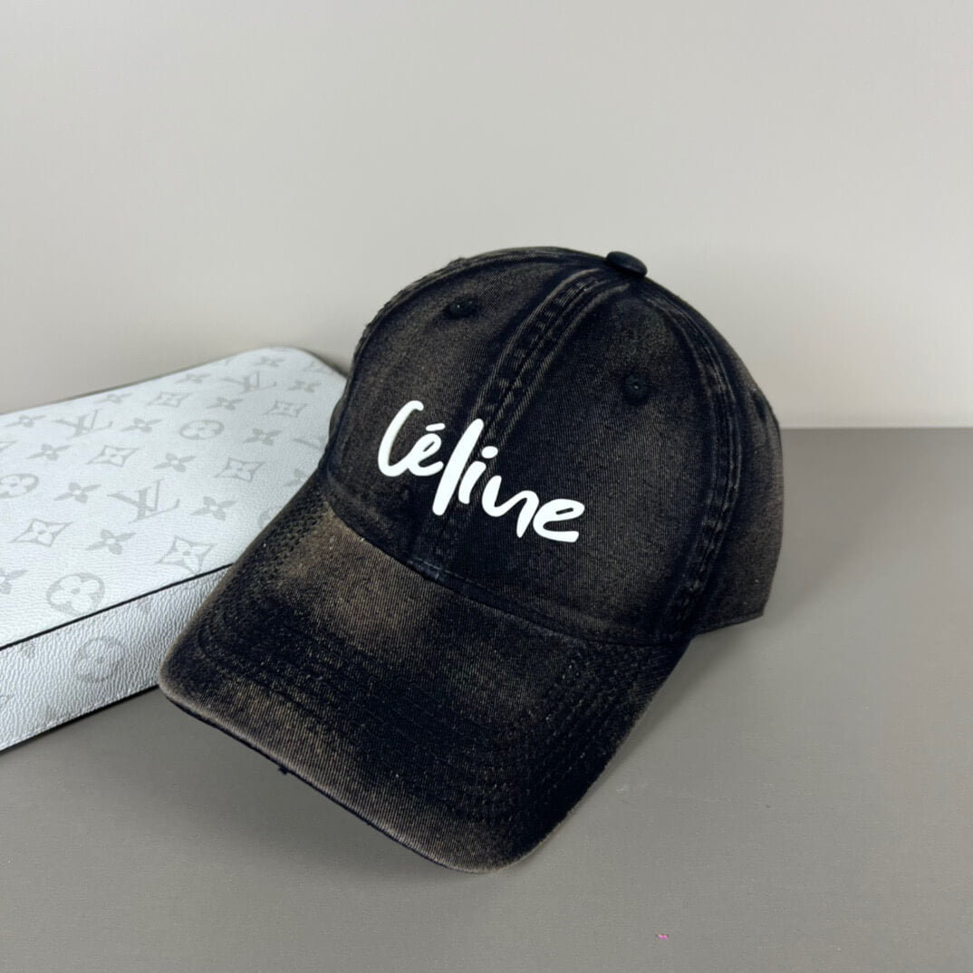 Casual Style Distressed Craft Art Font Printed Cap