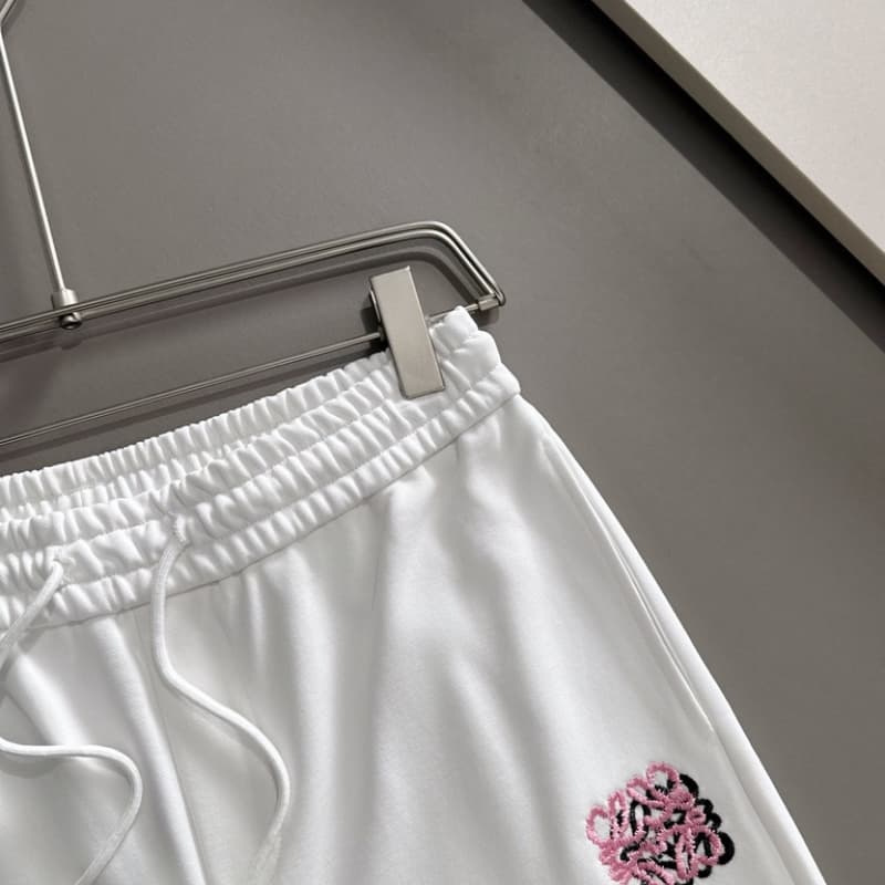 3D Shadow Knit Embroidered Shorts