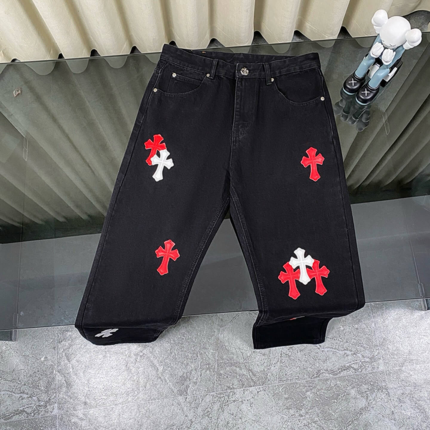 Cross Metal Patch Jeans