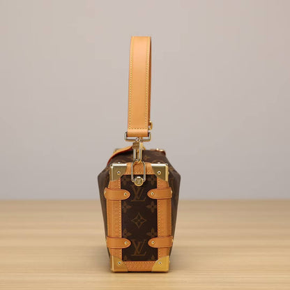 Runway Style Soft Box Handbag