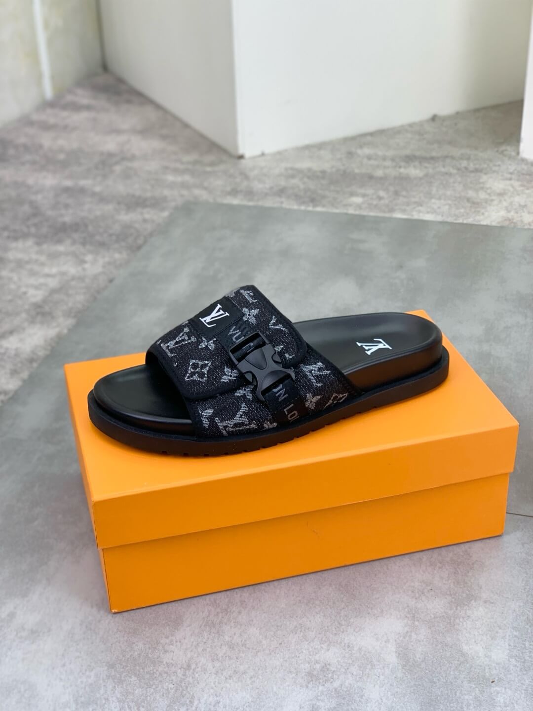 Button-Print Slippers