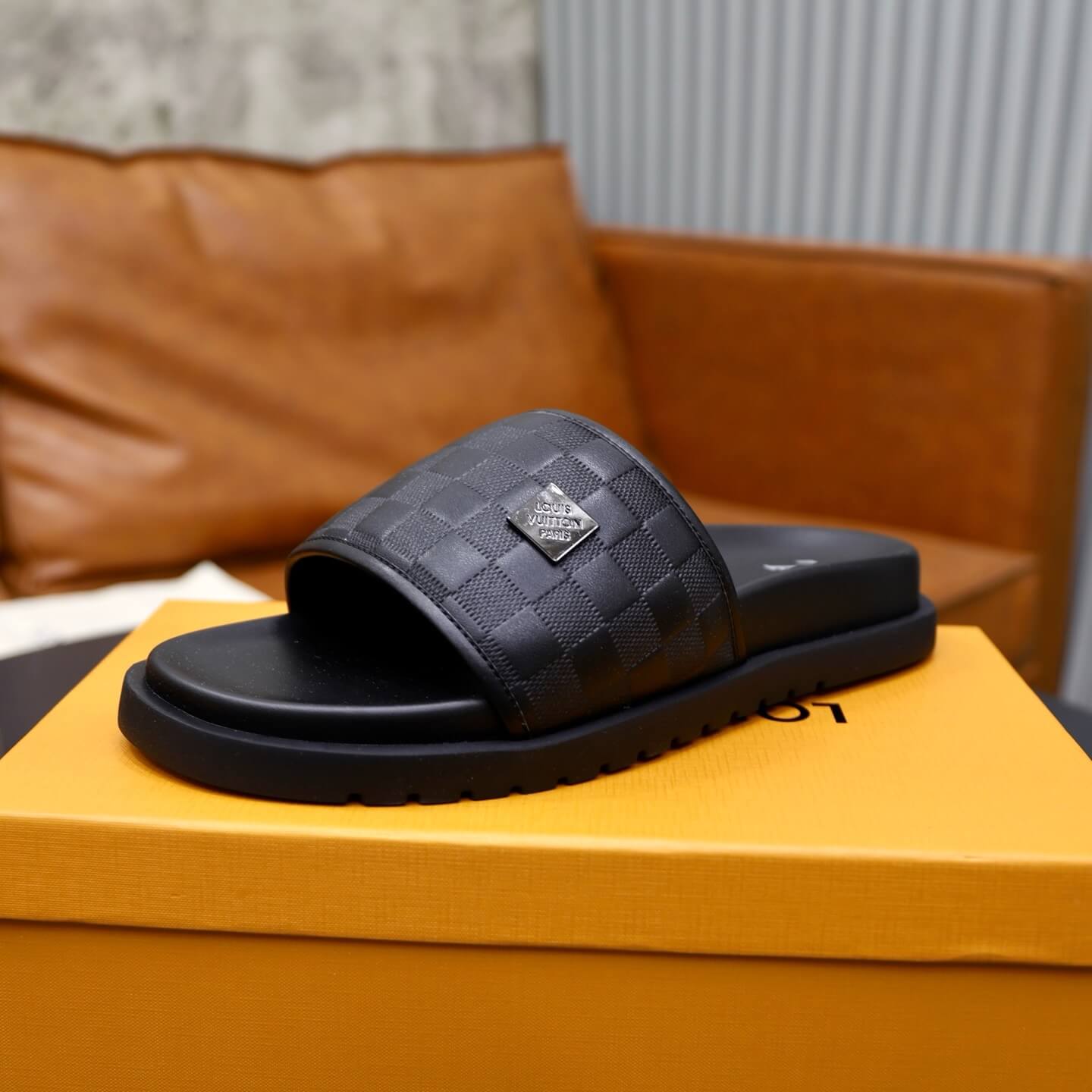 Multicolor Block Design Slippers