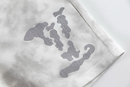 Rendered Classic Pattern Embroidery Shorts