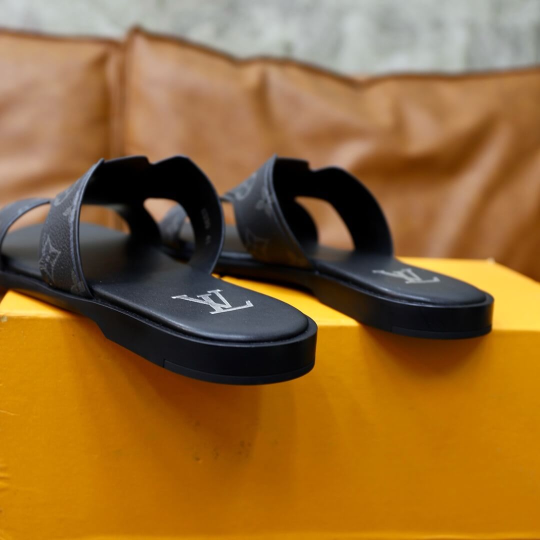 Black Full Print Pattern Slippers