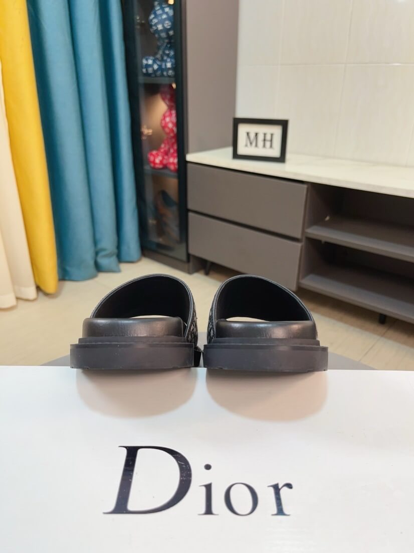 Jacquard Leather Slippers