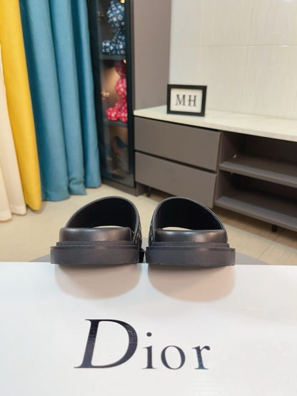 Jacquard Leather Slippers