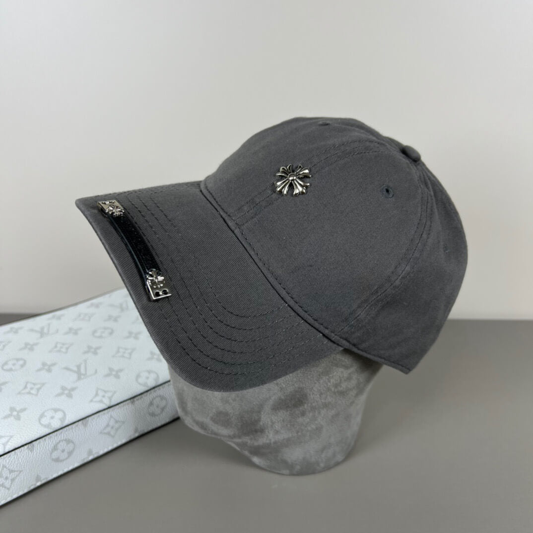 Simple Geek Style Metal Decoration Baseball Cap