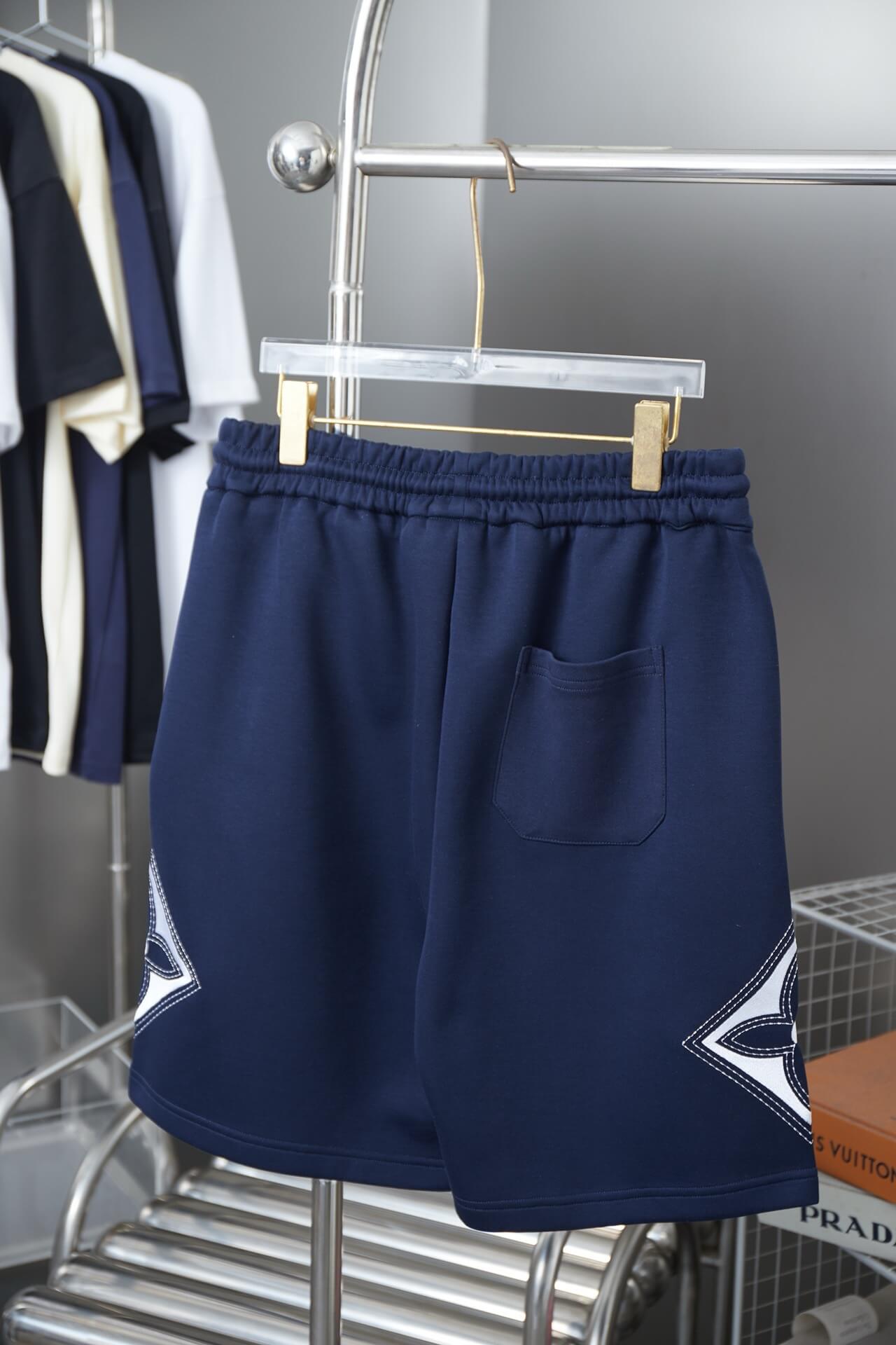 Classic Embroidered Petal Shorts