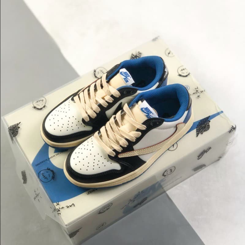 Black and blue color-block low-top sneakers
