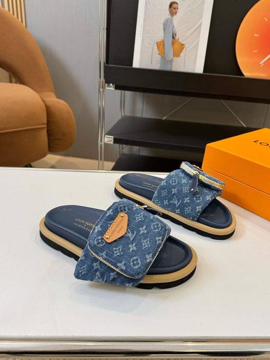 Best-Selling Embossed Slippers
