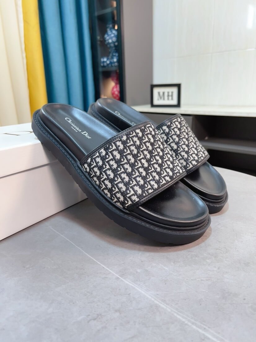 Jacquard Leather Slippers