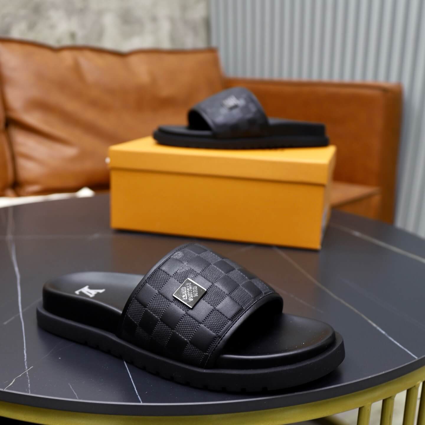 Multicolor Block Design Slippers
