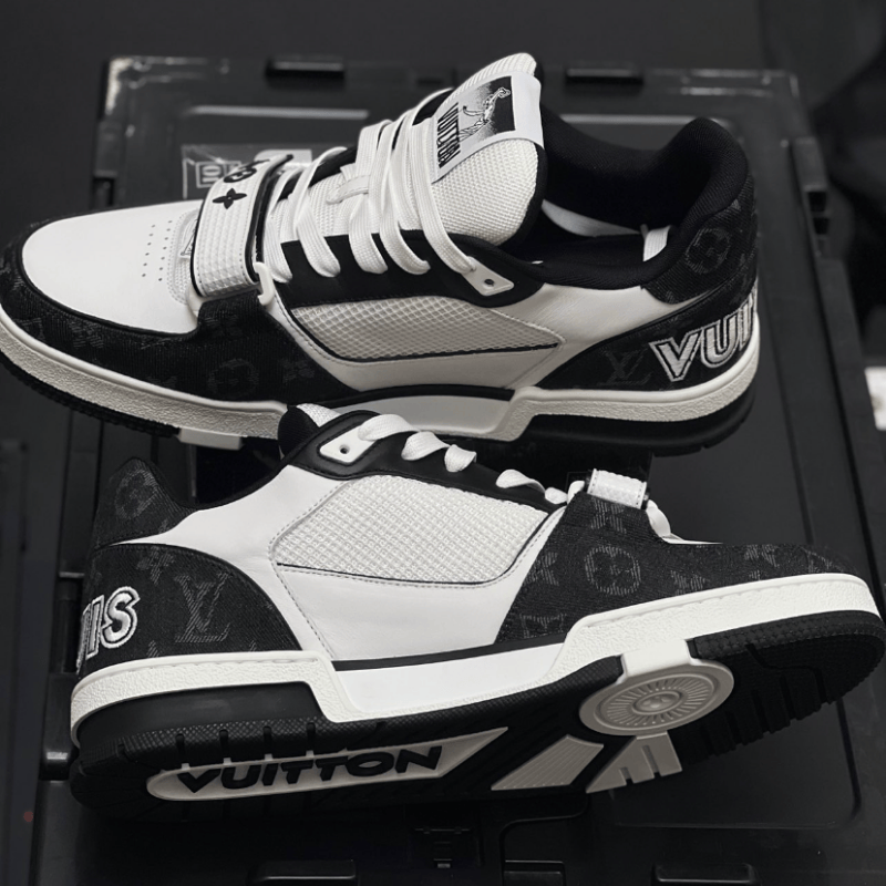Leather classic print sneakers