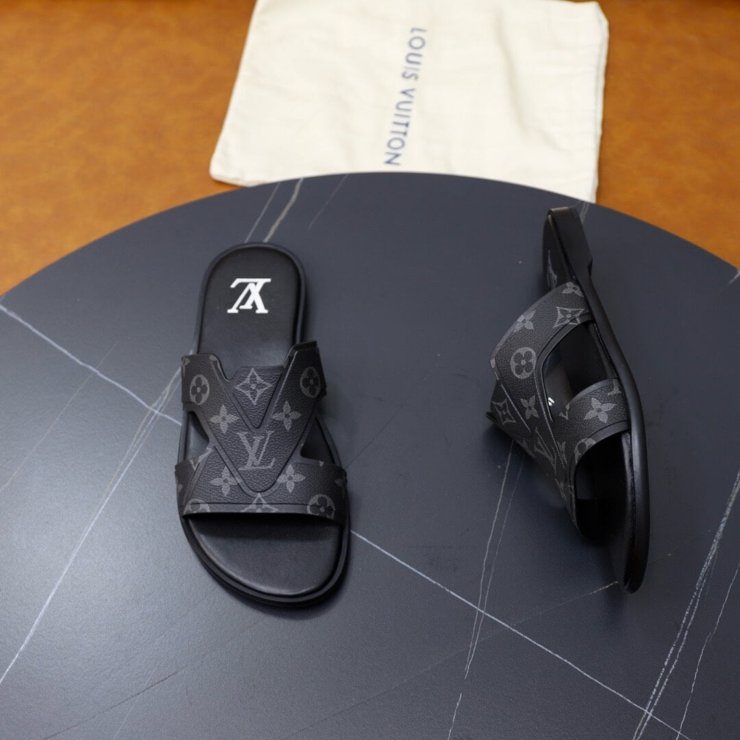 Black Full Print Pattern Slippers