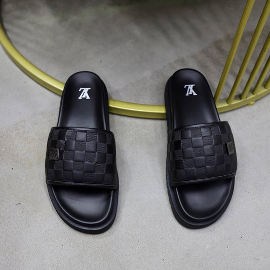 Multicolor Block Design Slippers