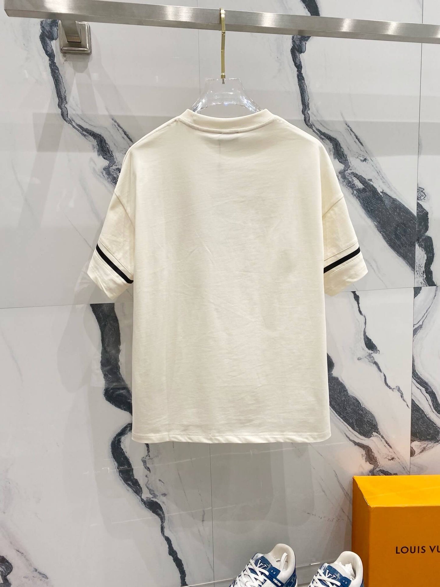 Articulated Sleeves T Shirt
