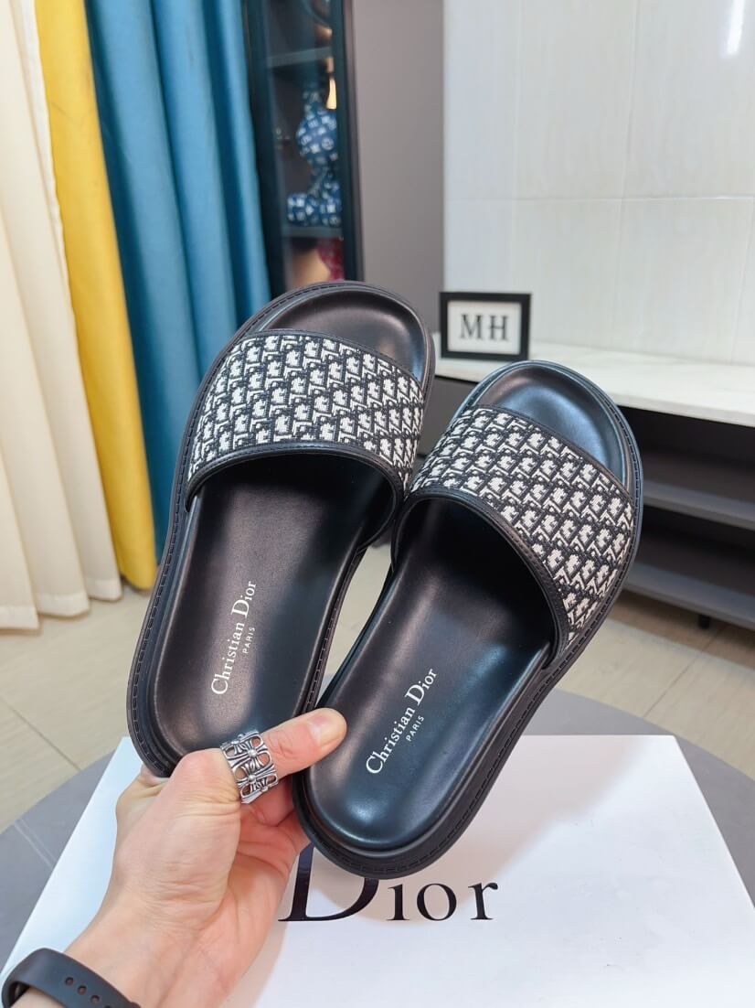 Jacquard Leather Slippers