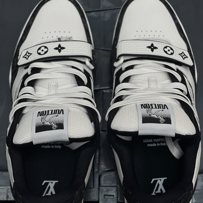 Leather classic print sneakers