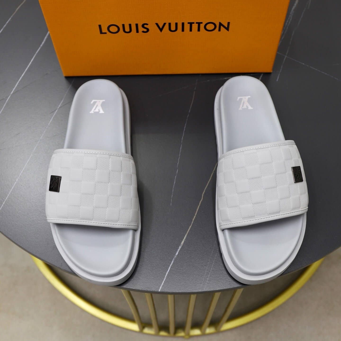 Multicolor Block Design Slippers