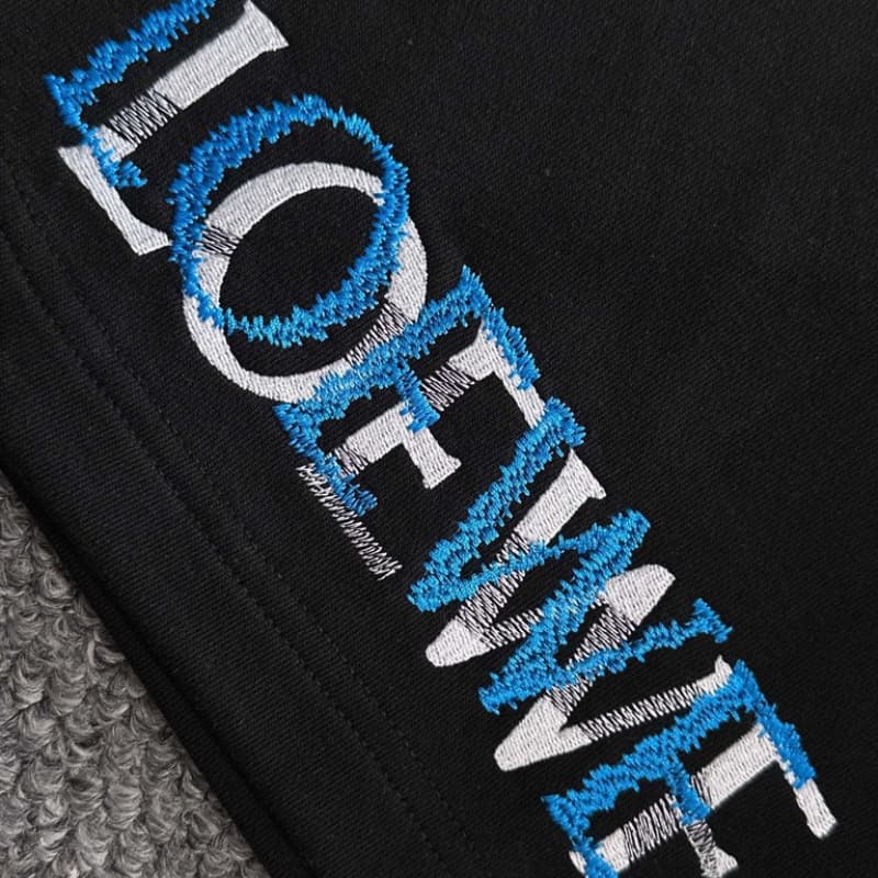 3D Shadow Knit Embroidered Shorts