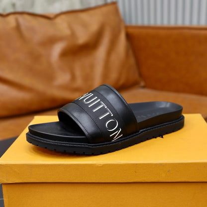 Letter Print  Slippers
