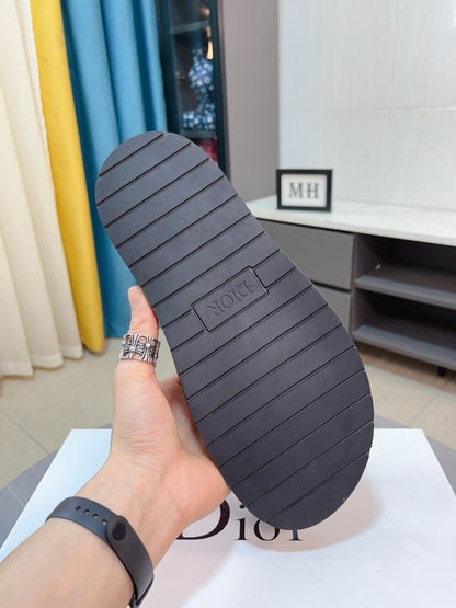 Jacquard Leather Slippers