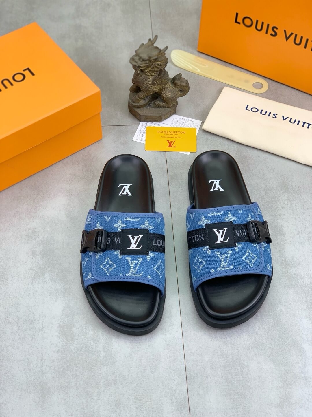 Button-Print Slippers