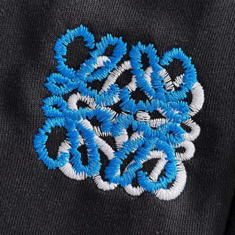 3D Shadow Knit Embroidered Shorts
