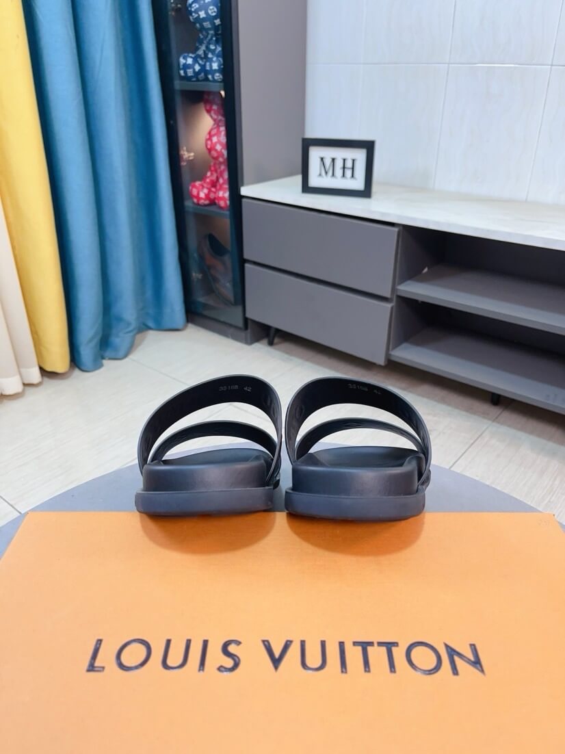 Black 3D Letters Slippers