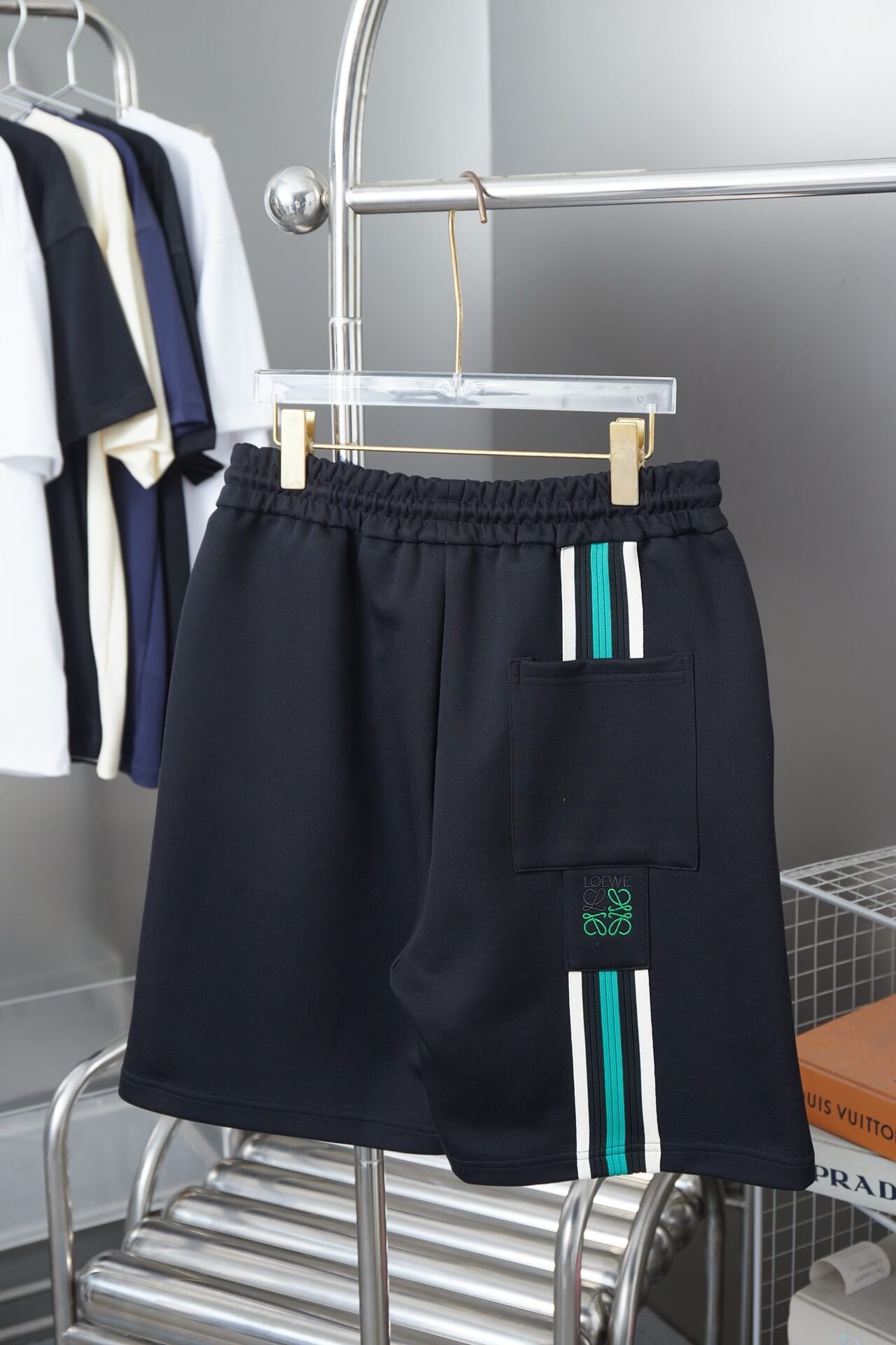 Classic Embroidered Pattern Shorts