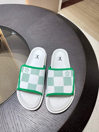 Green Checkered Design Slippers