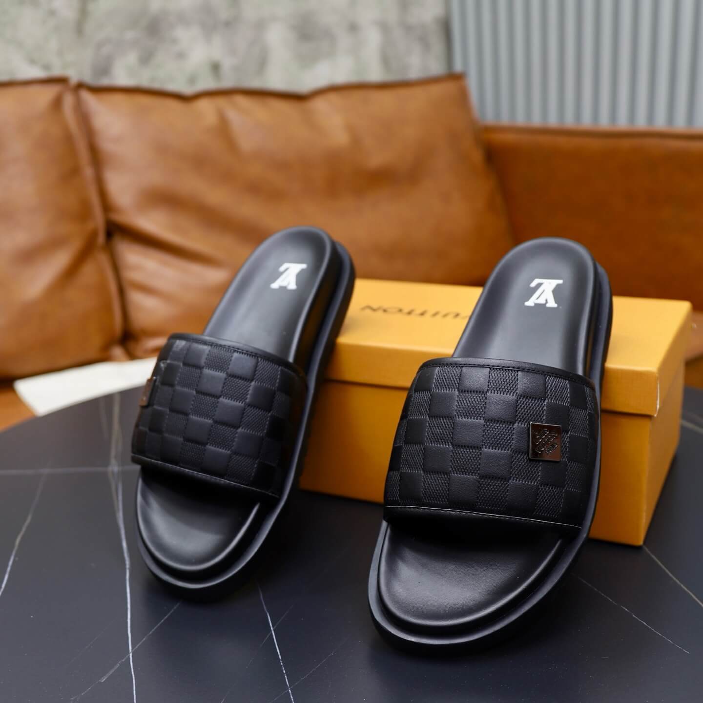 Multicolor Block Design Slippers