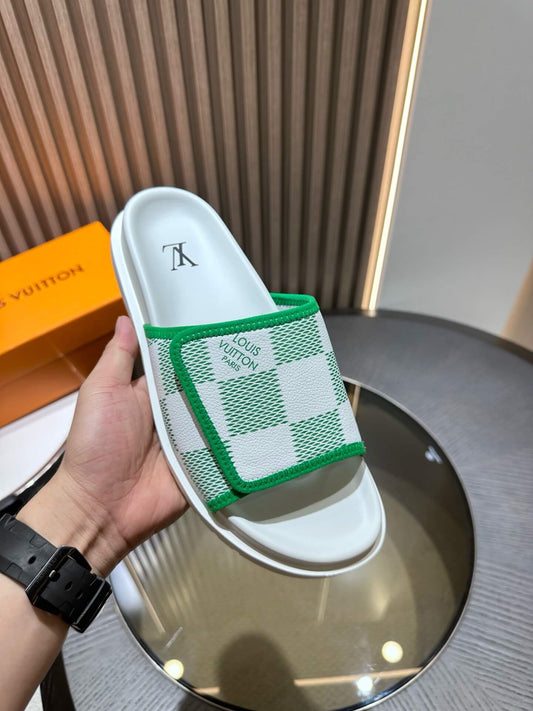 Green Checkered Design Slippers