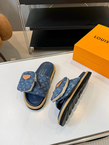 Best-Selling Embossed Slippers