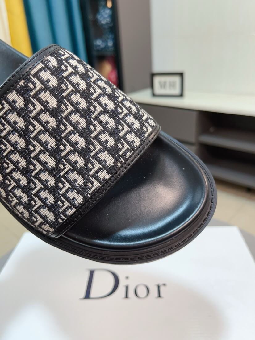 Jacquard Leather Slippers