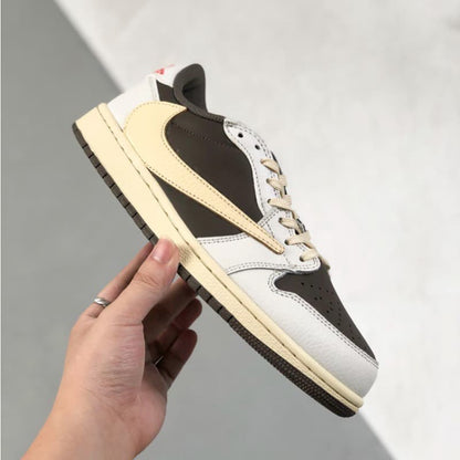 White and brown color-block low-top sneakers