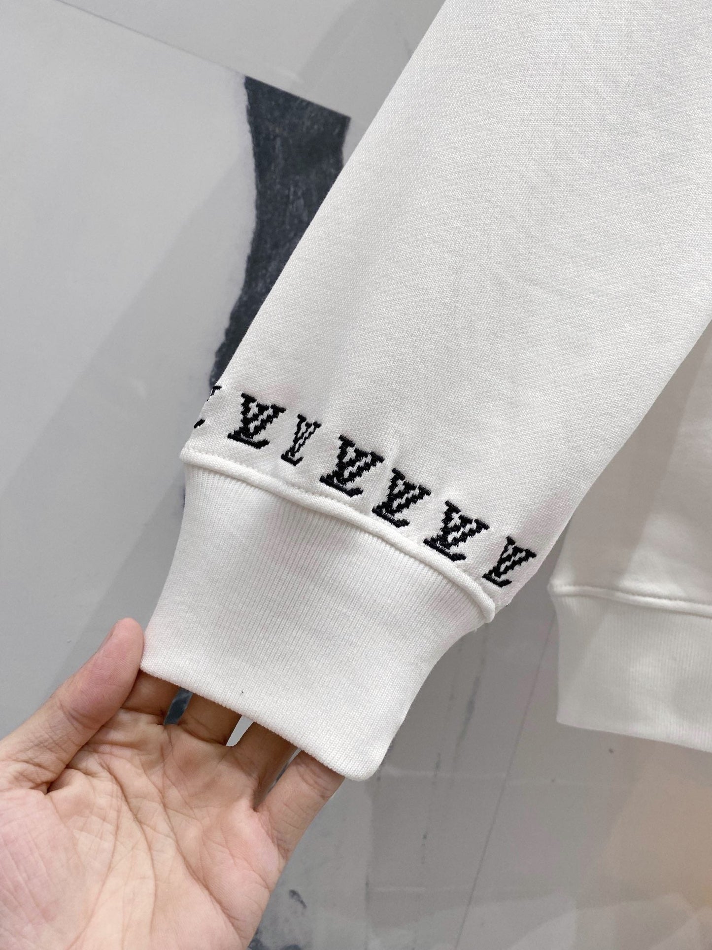 Classic Letter Embroidered Sweatshirt