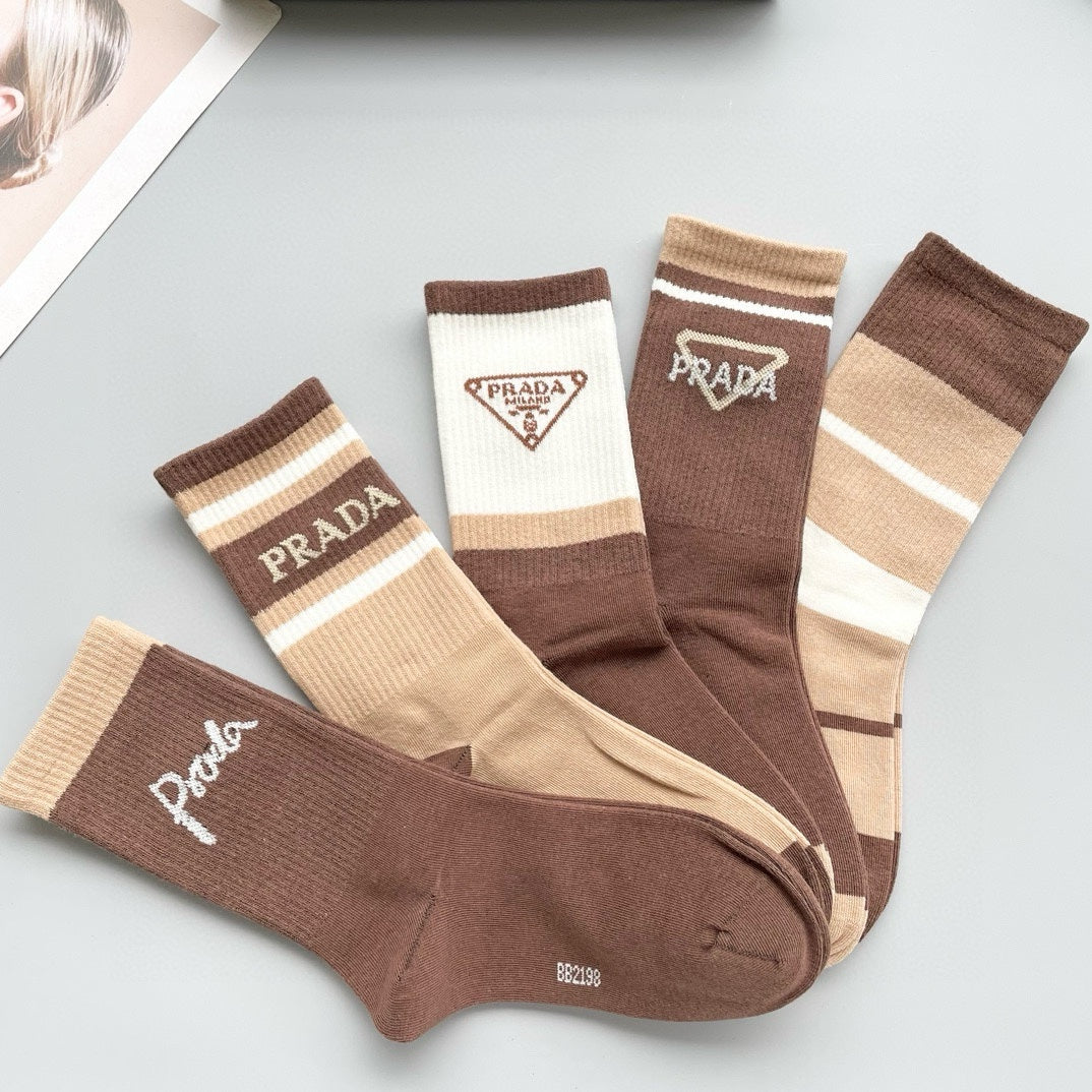 Hot Sale High Socks